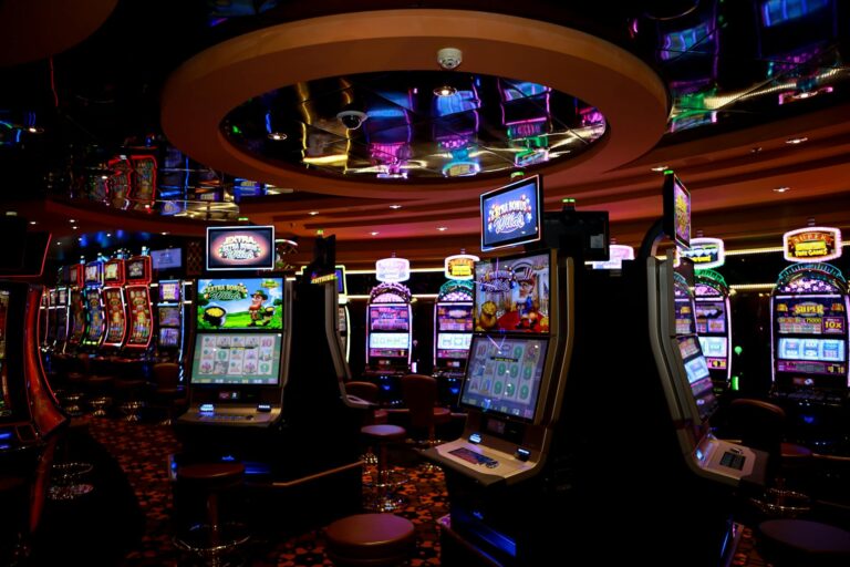 Hacksaw Gaming Slot Malaysia 2026: Top Titles, RTP & Best Casinos